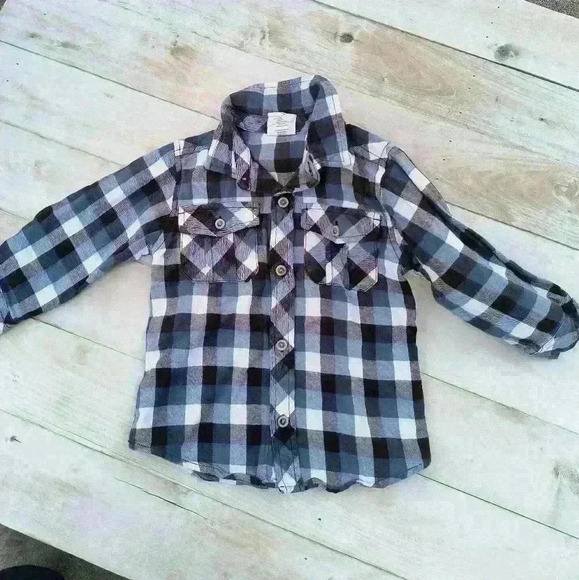 Crazy 8 Toddler Boys Plaid Button Up Flannel Shirt Long Sleeve Size 3T - Picture 1 of 5
